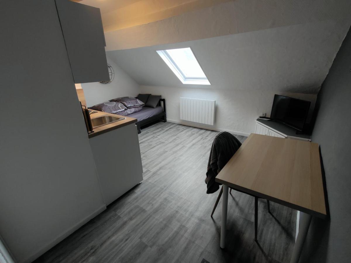 Studio "Sous Les Toits", Proche Hyper Centre Et Commerces ! Valenciennes Exterior photo